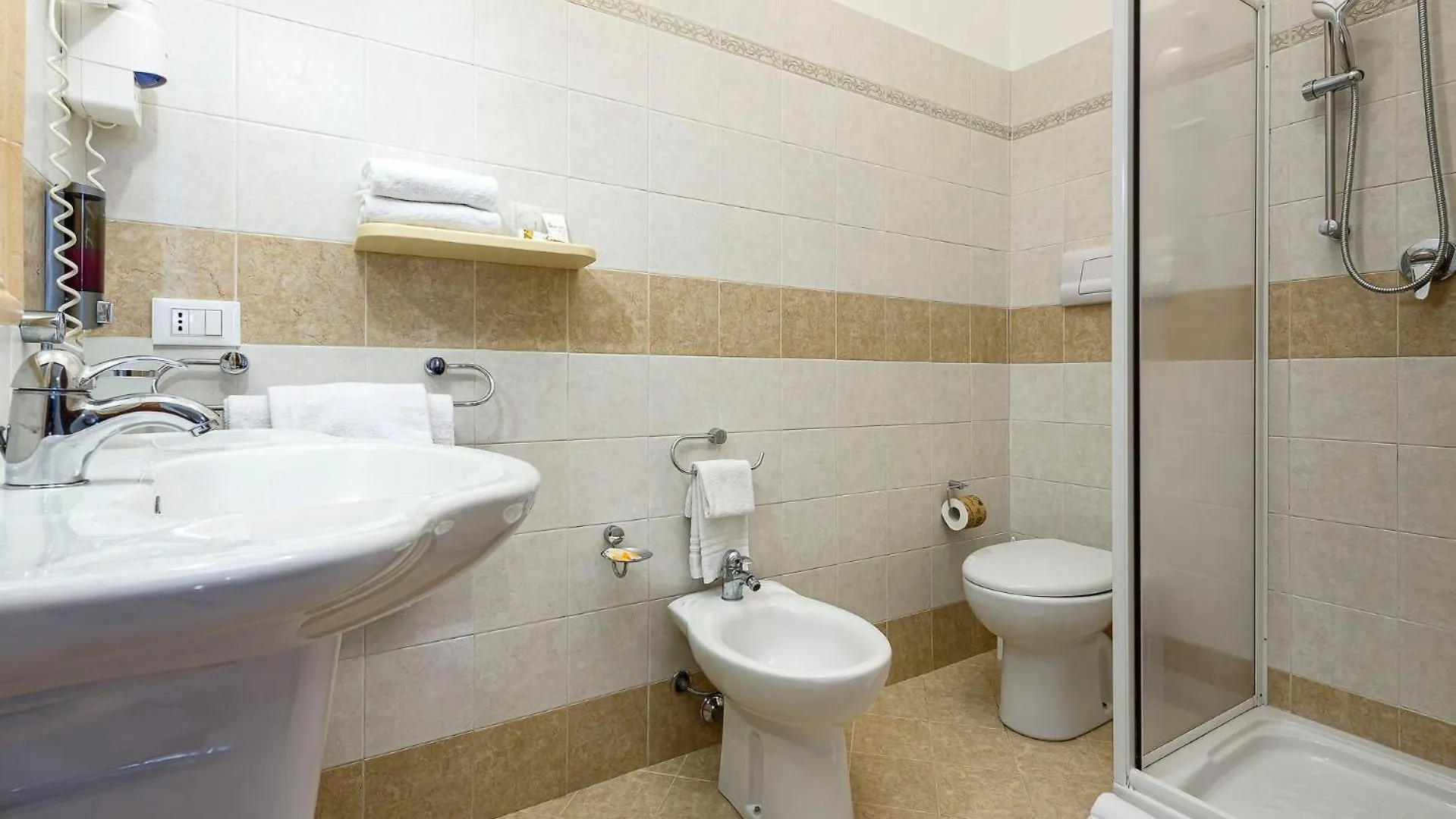 סן ויטו לו קאפו Hotel La Darsena