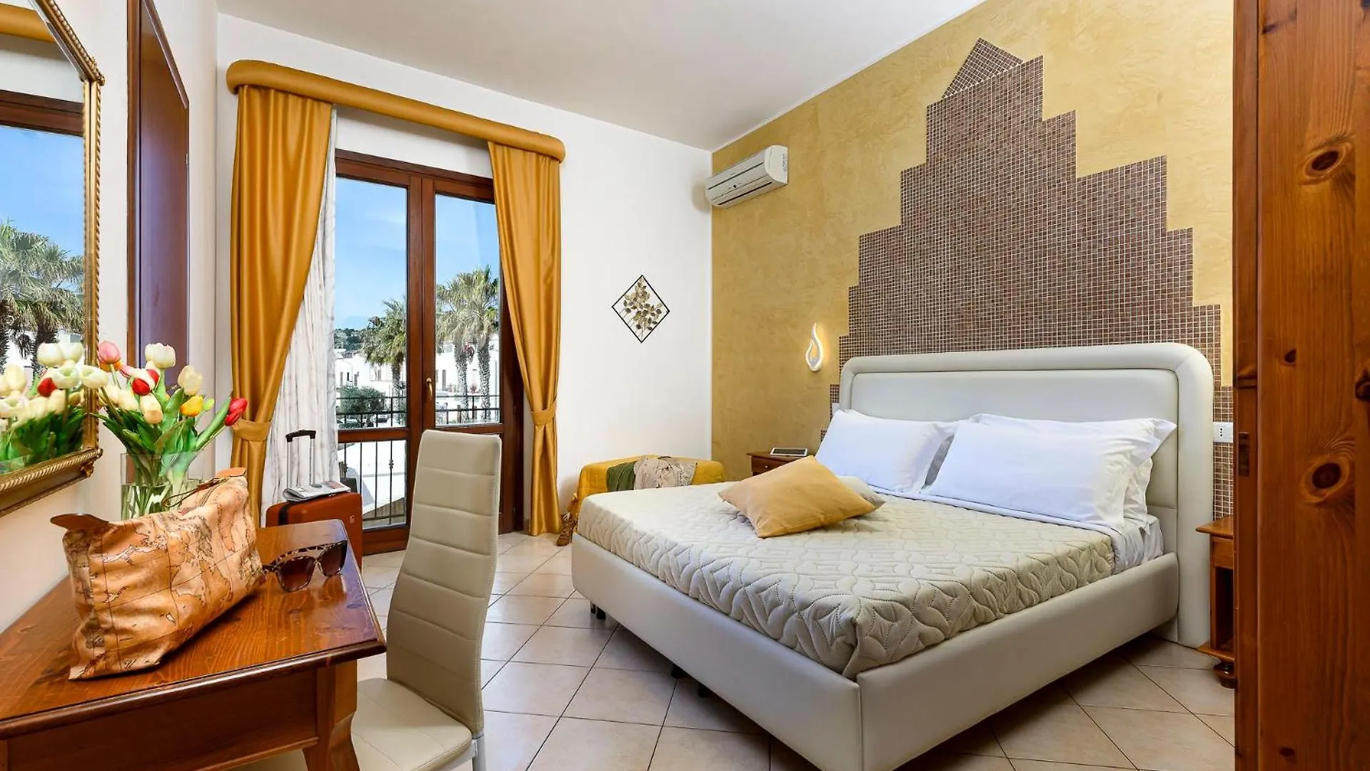 Hotel La Darsena Σαν Βίτο λο Κάπο