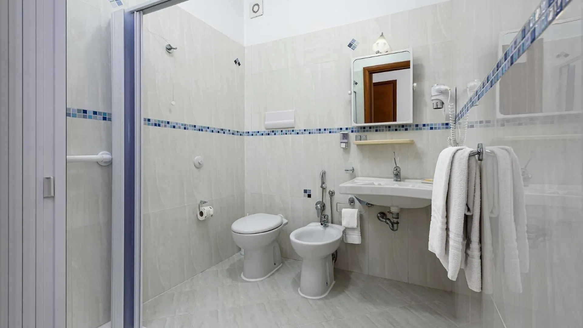 Hotel La Darsena Σαν Βίτο λο Κάπο