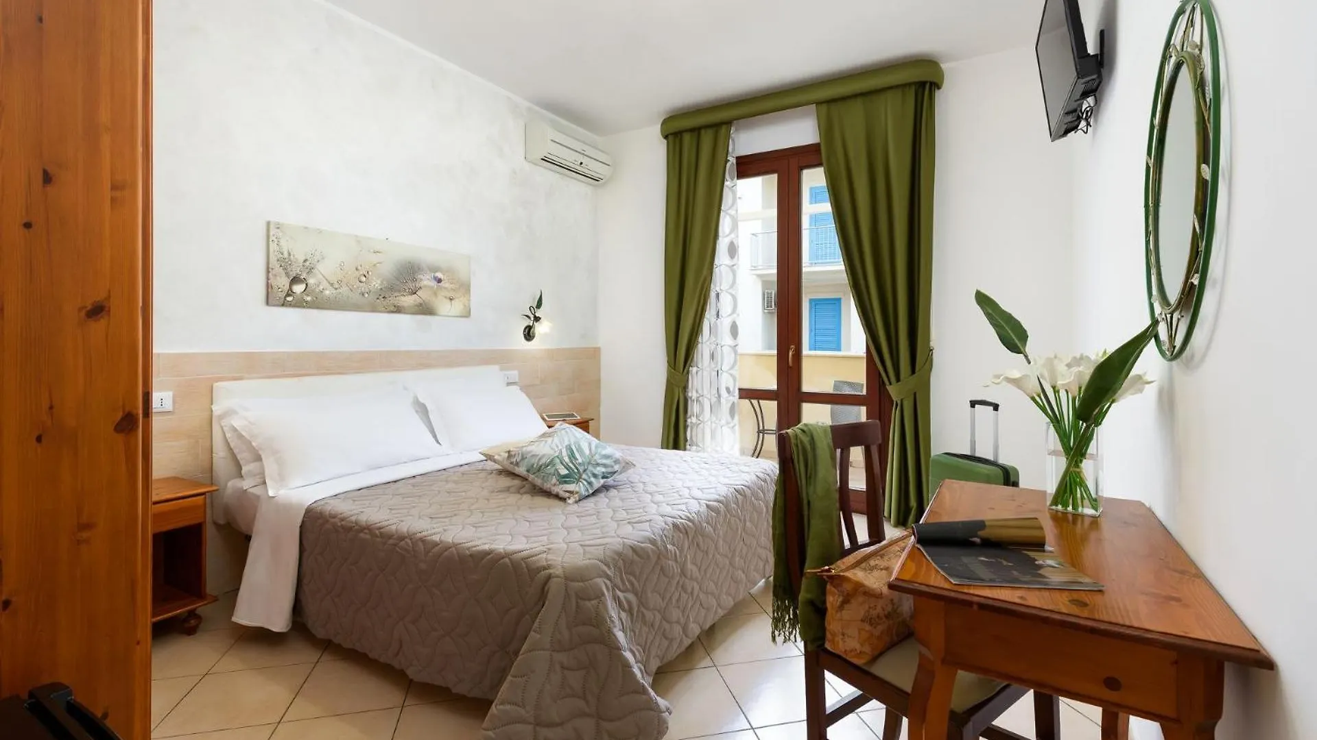 Hotel La Darsena Σαν Βίτο λο Κάπο 3*,